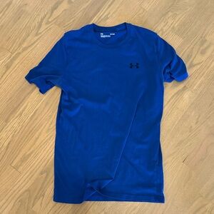 Under Armour Men's Blue T-Shirt small